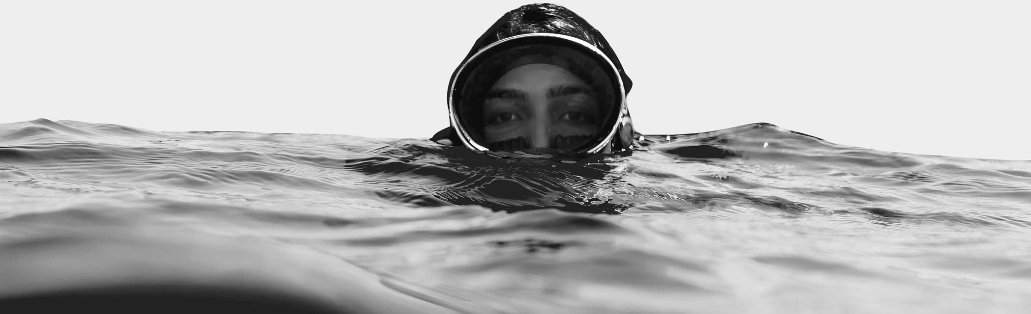 slider-top-swimmer2
